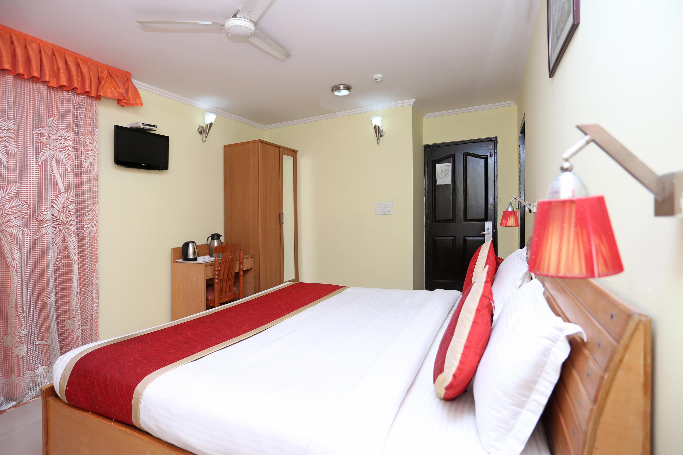 Sun Hotel Haridwār Екстериор снимка