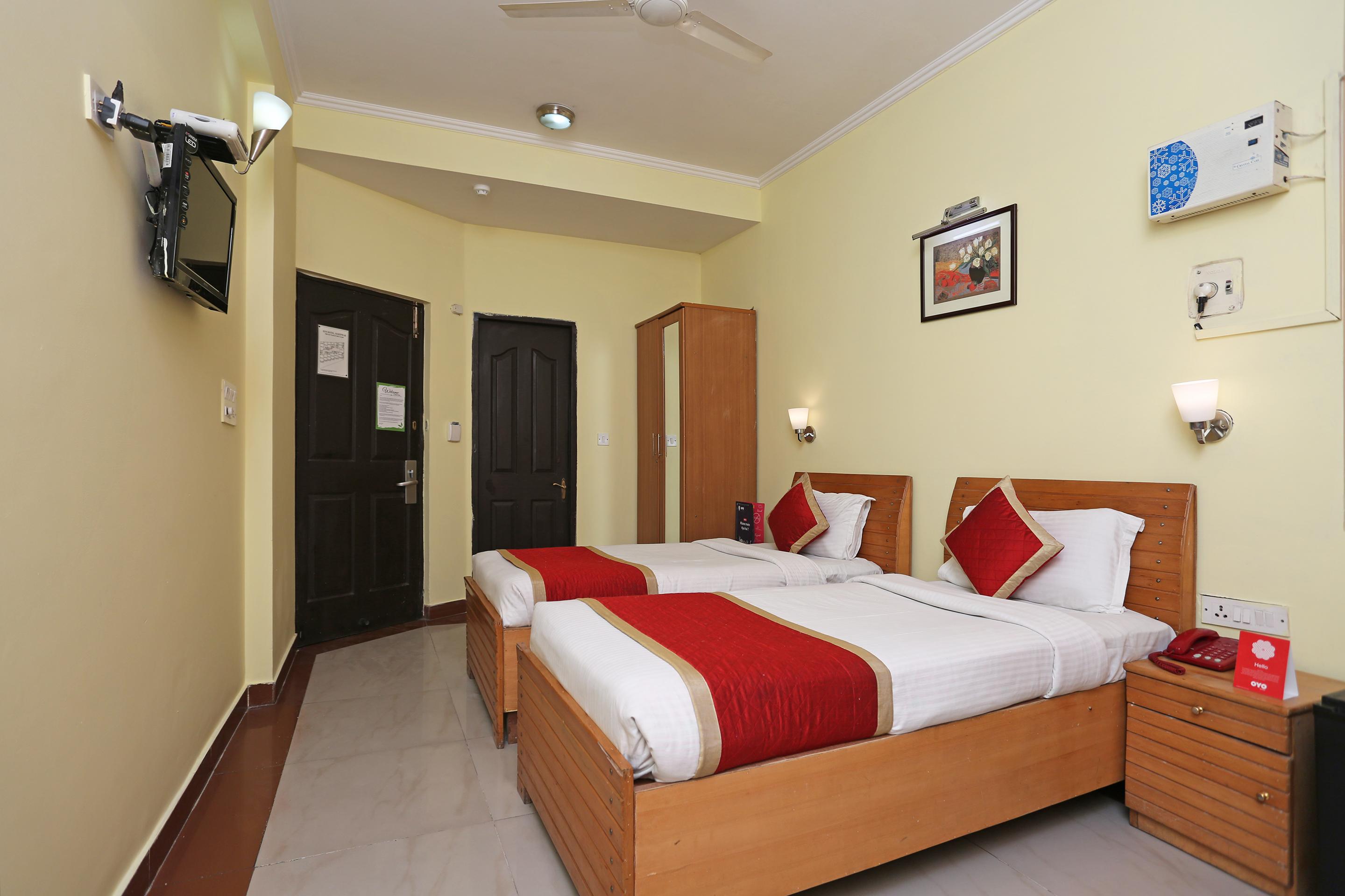 Sun Hotel Haridwār Екстериор снимка