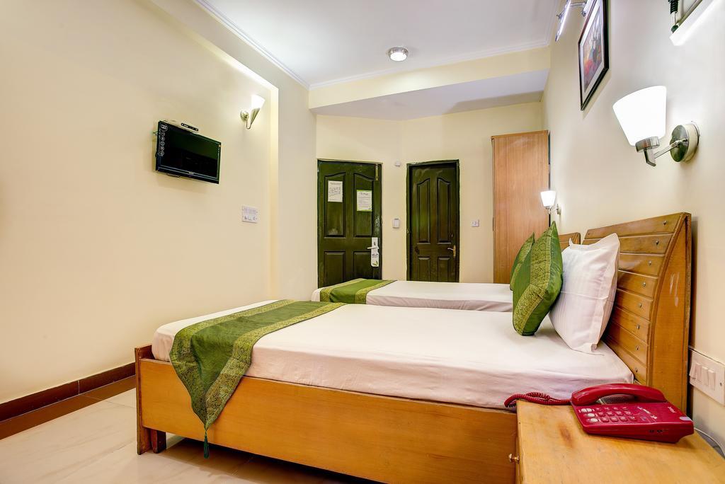 Sun Hotel Haridwār Екстериор снимка