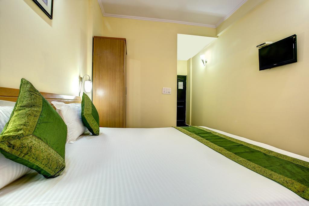 Sun Hotel Haridwār Екстериор снимка